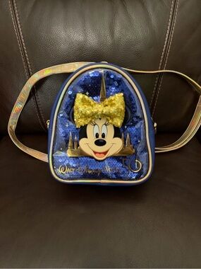 Disney Sequin Minnie Mouse Crossbody purse backpack - 50th Anniversary - Mickey